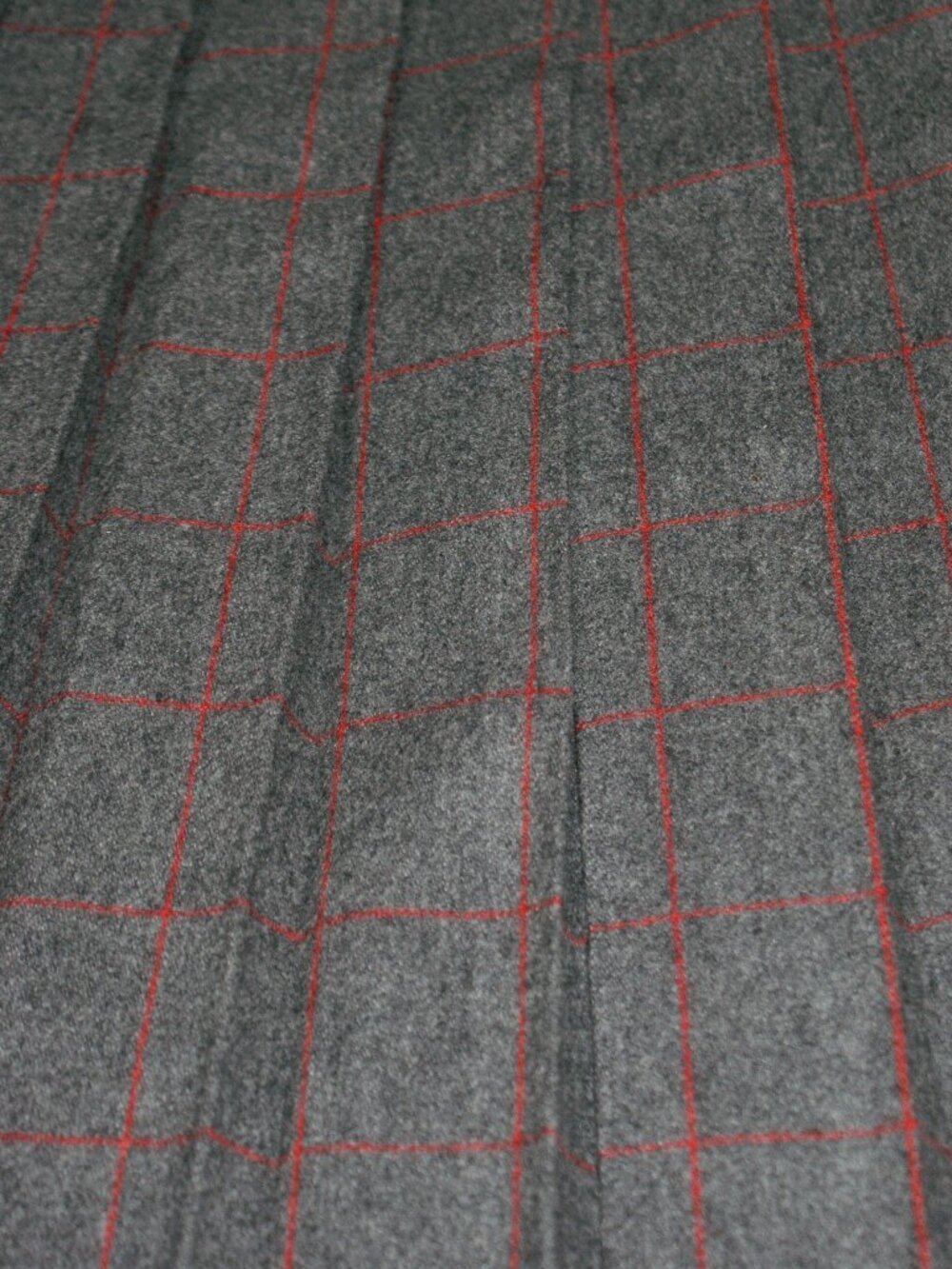 Wool Pleated Midi Skirt - Grey with Red Window Pane - 12 - EUC - Picture 6 of 11